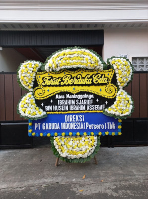 Papan Bunga Duka di Regolwetan